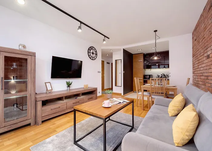 Appartamento Industrial Fredry With Parking By Renters